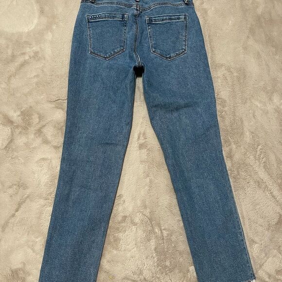 the madison crop high rise crop jeans - Picture 5 of 12